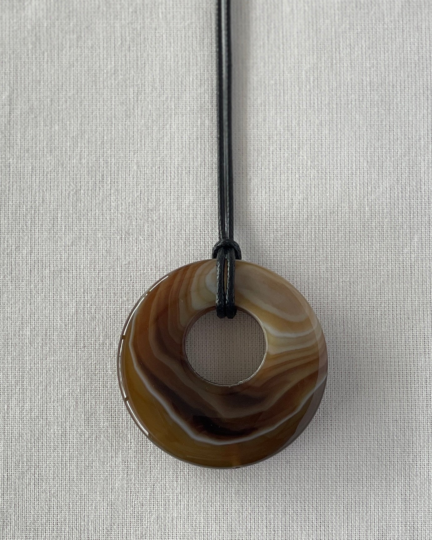 BROWN AGATE HOOP NECKLACE 07