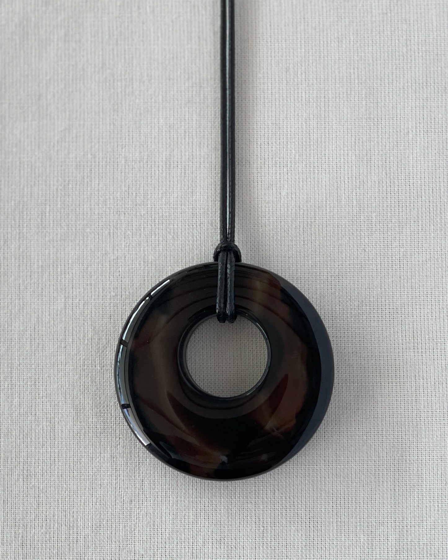 DARK BROWN AGATE HOOP NECKLACE 04