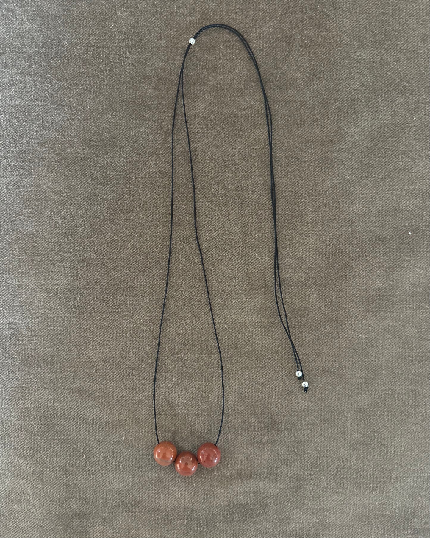 RED JASPER TRIPLE SPHERE NECKLACE 02