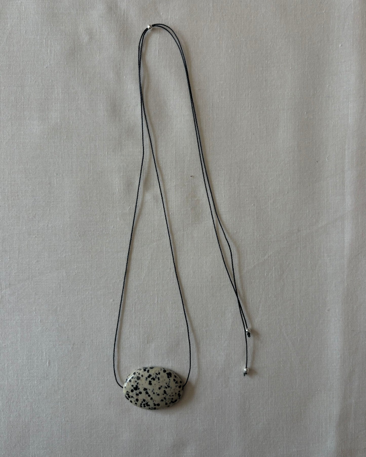 DALMATION JASPER OVAL NECKLACE 01