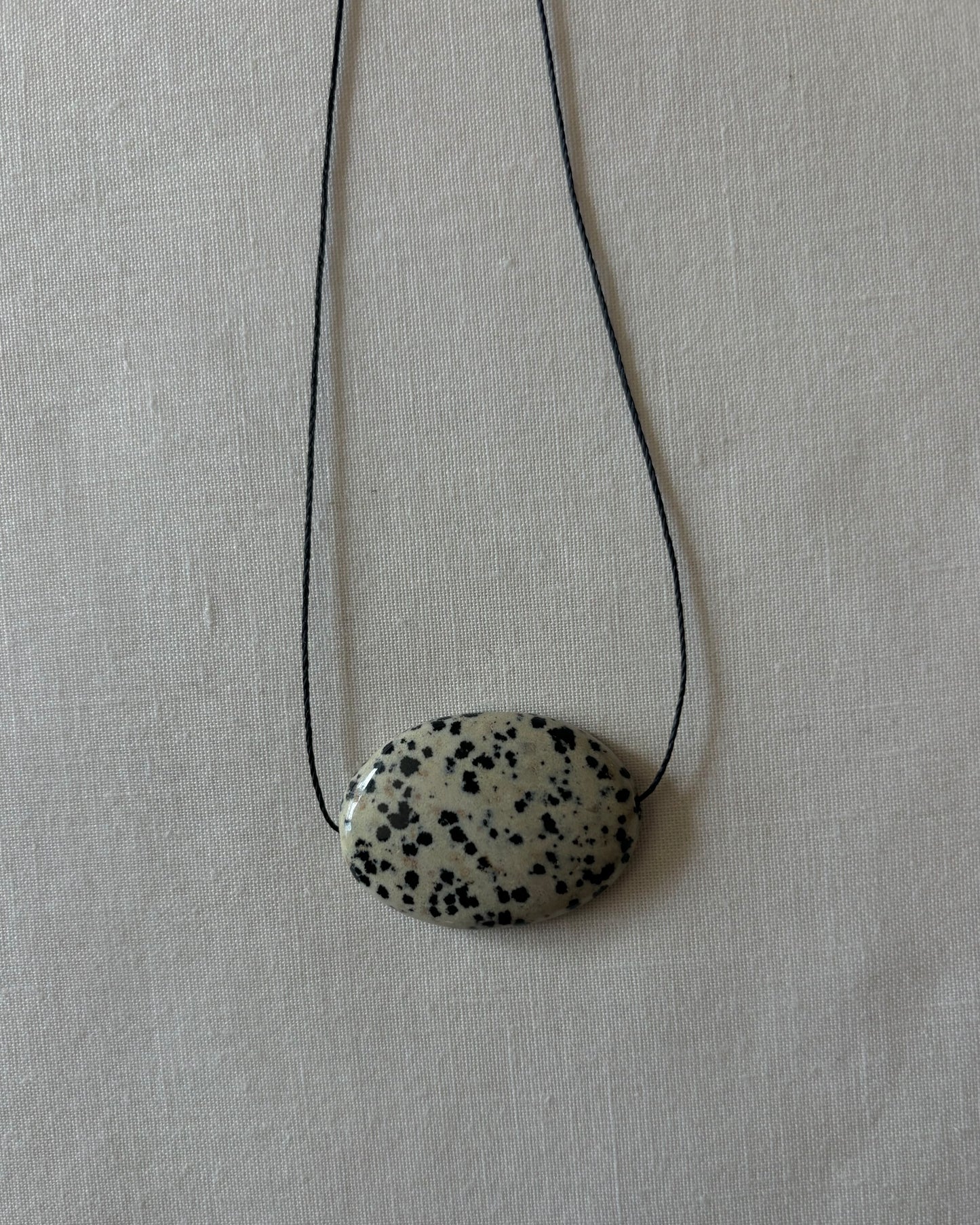 DALMATION JASPER OVAL NECKLACE 01
