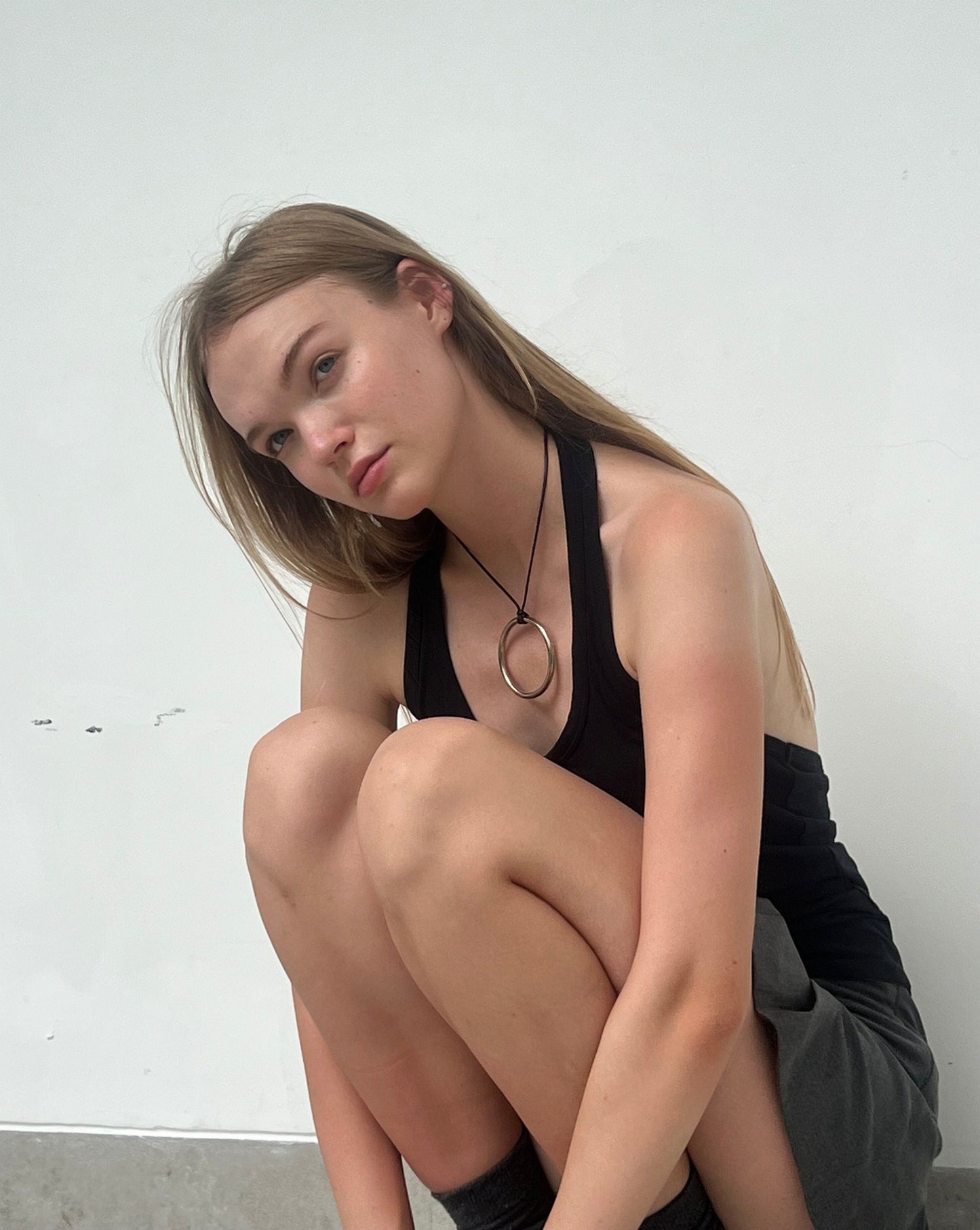 LARGE METAL RING NECKLACE