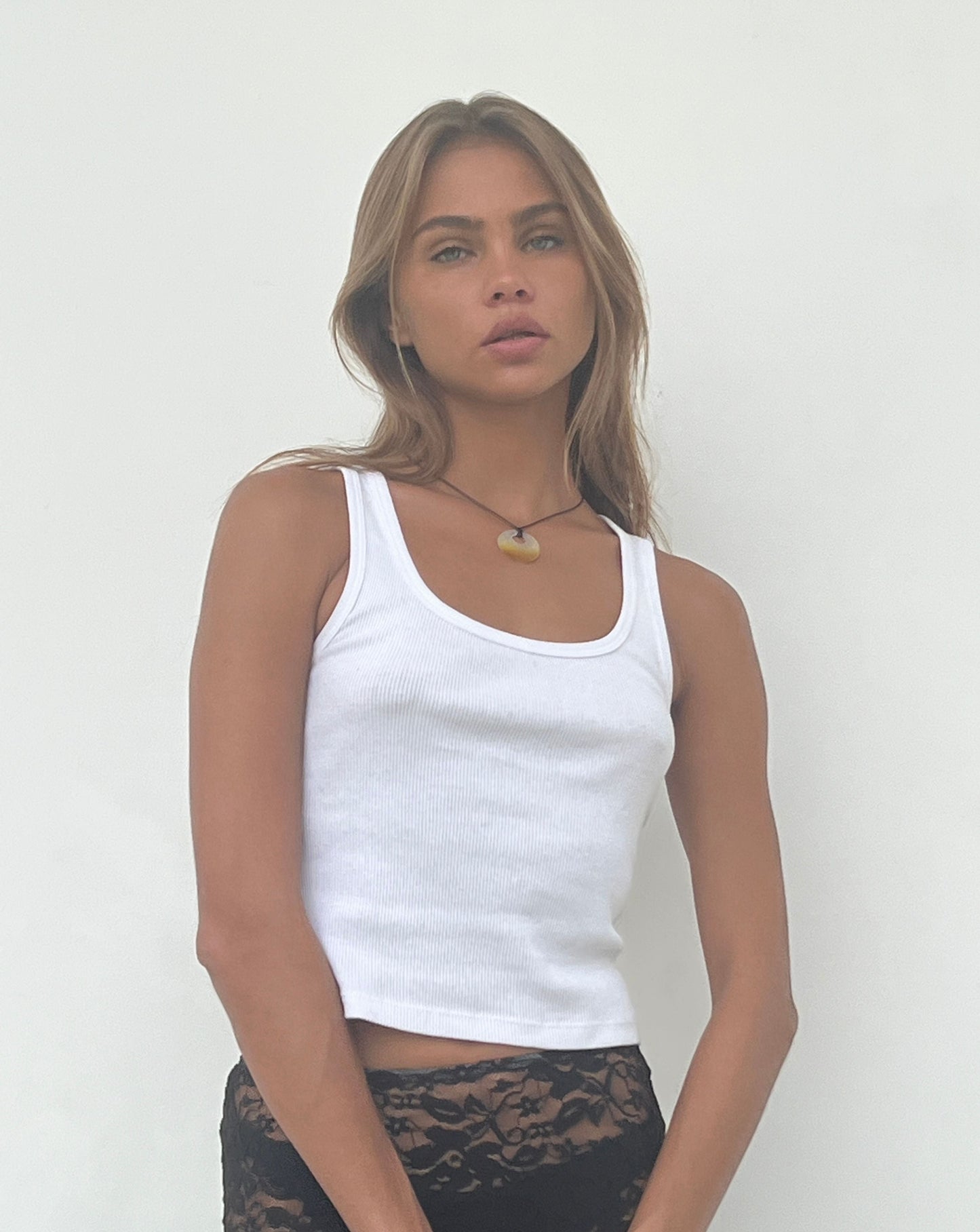 SMALL MOTHER OF PEARL SHELL HOOP NECKLACE