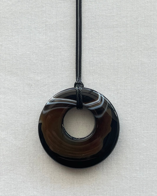 BLACK / BROWN AGATE HOOP NECKLACE 02