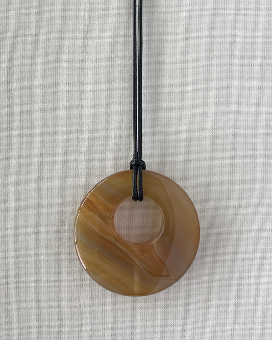 AMBER AGATE HOOP NECKLACE 05