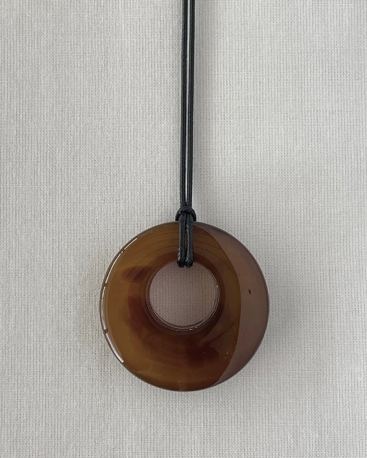 BROWN AGATE HOOP NECKLACE 16