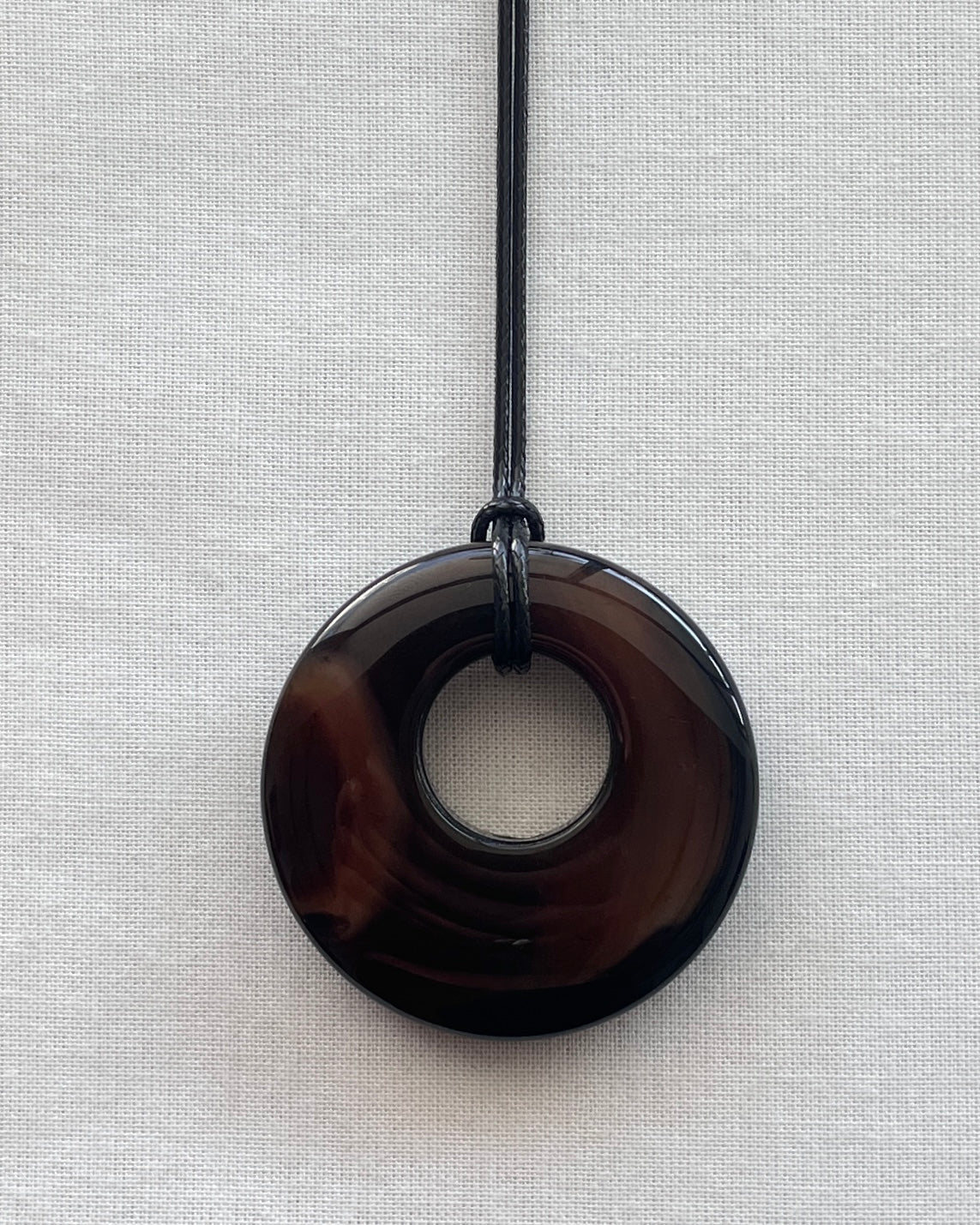 BLACK / BROWN AGATE HOOP NECKLACE 01