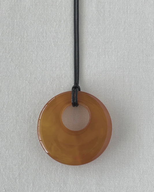 AMBER AGATE HOOP NECKLACE 07