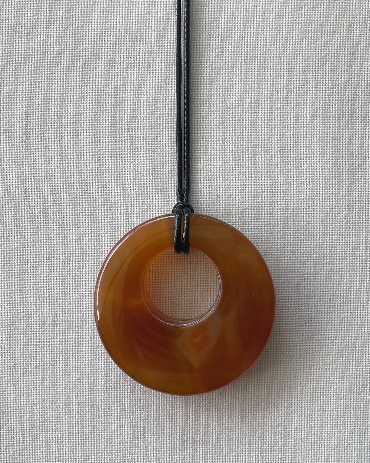 AMBER AGATE HOOP NECKLACE 04