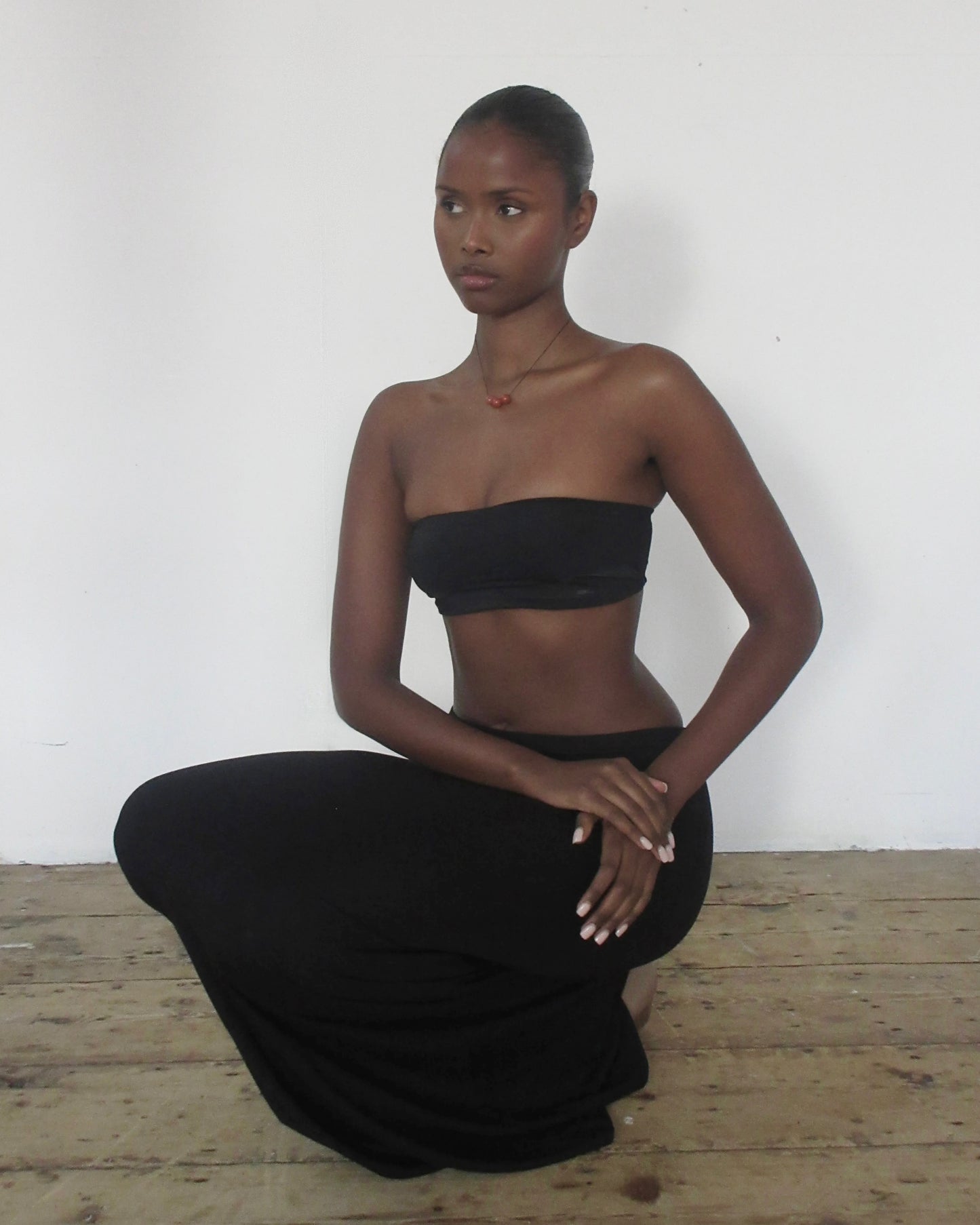 RED JASPER TRIPLE SPHERE NECKLACE 01