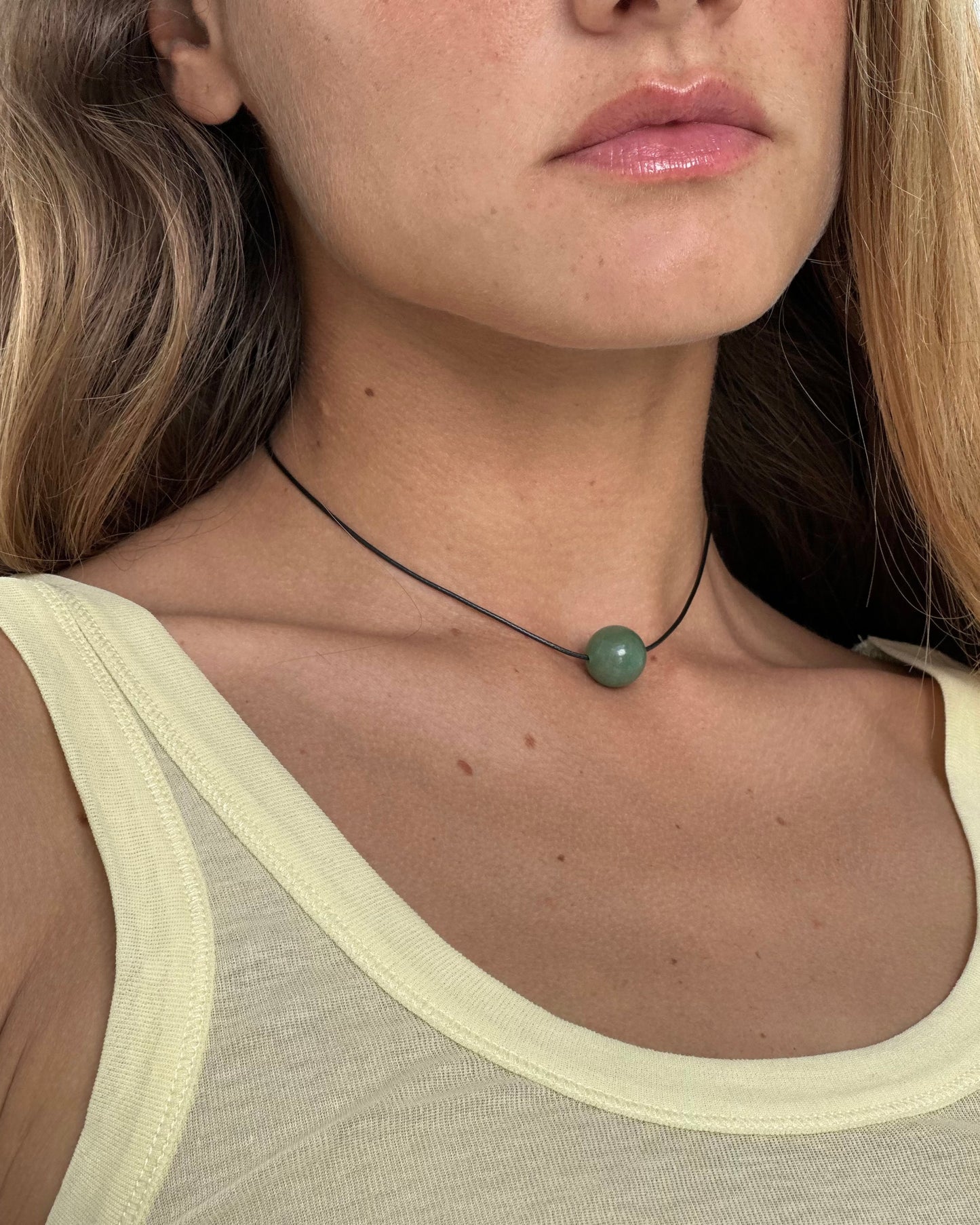 SMALL GREEN GLASS SPHERE NECKLACE