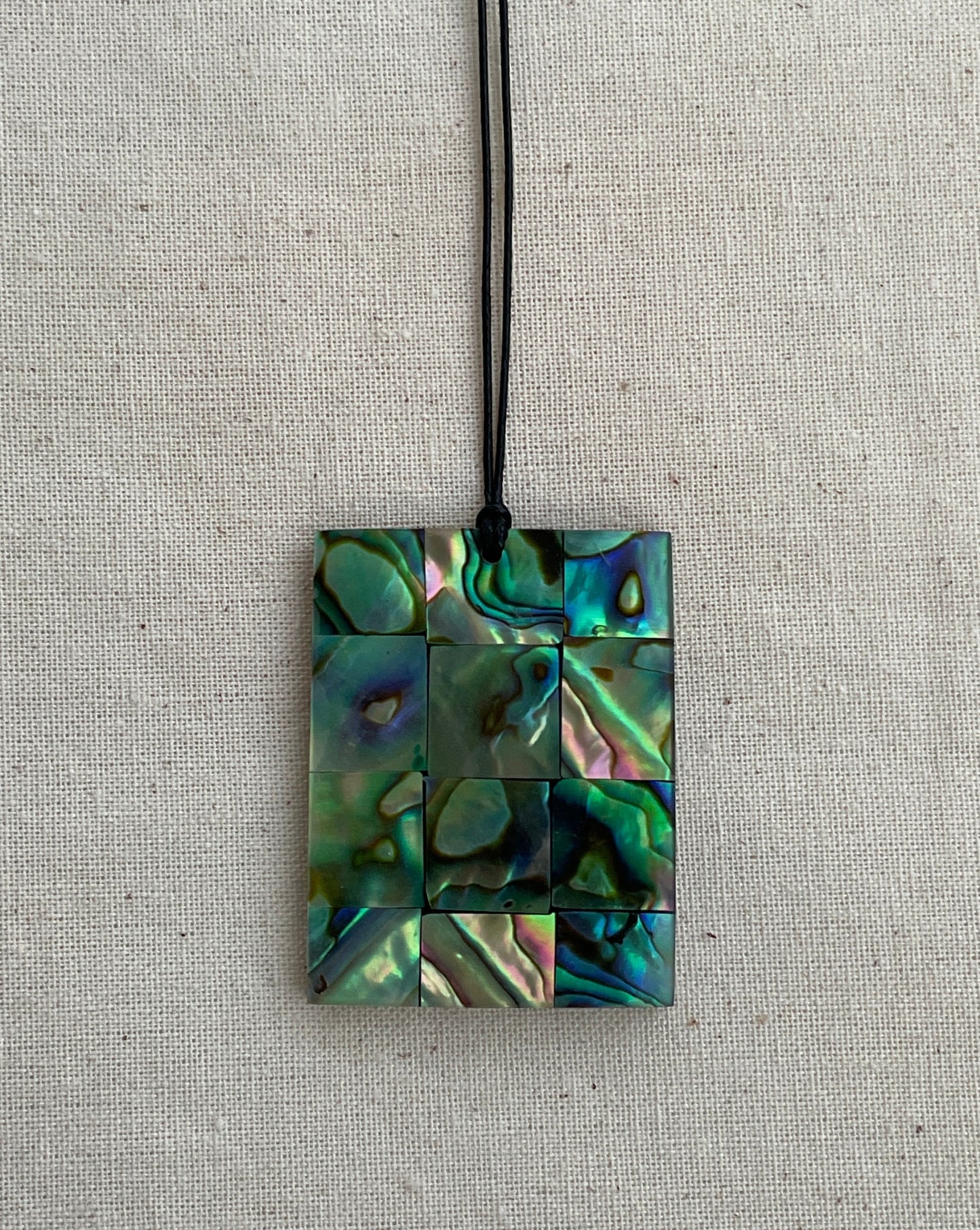 GREEN MOTHER OF PEARL RECTANGLE NECKLACE
