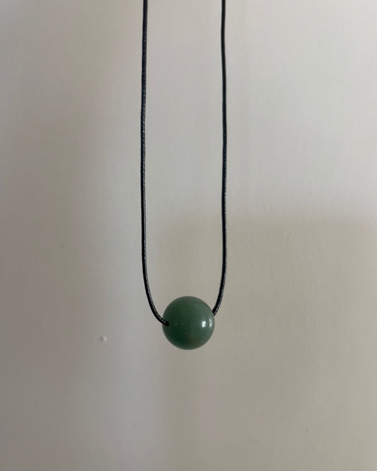 SMALL GREEN GLASS SPHERE NECKLACE