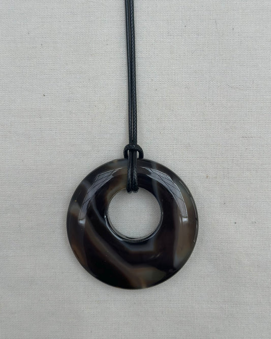 BLACK / BROWN AGATE HOOP NECKLACE 04