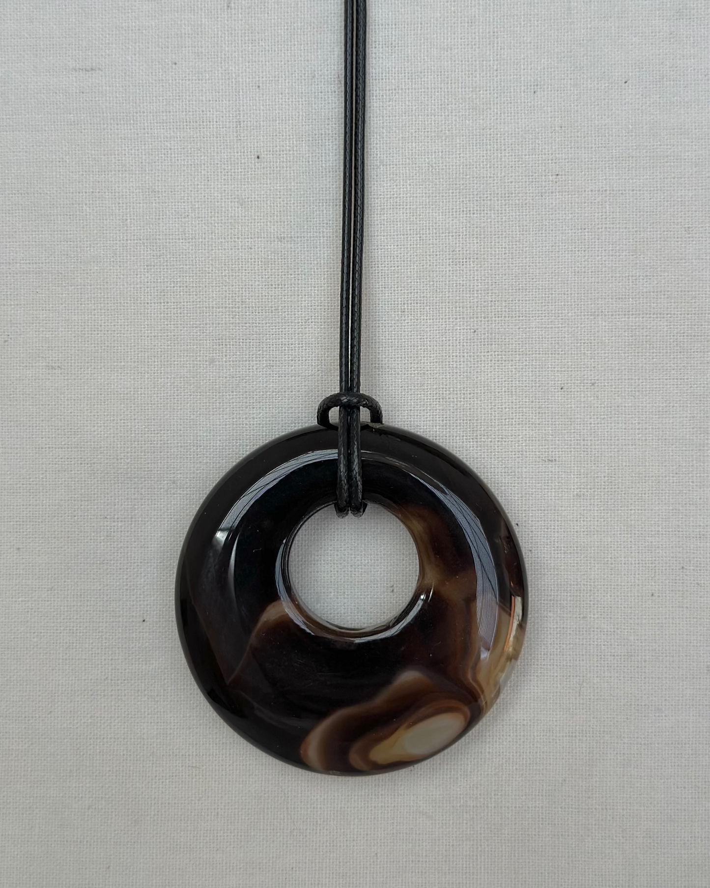 BROWN AGATE HOOP NECKLACE 12