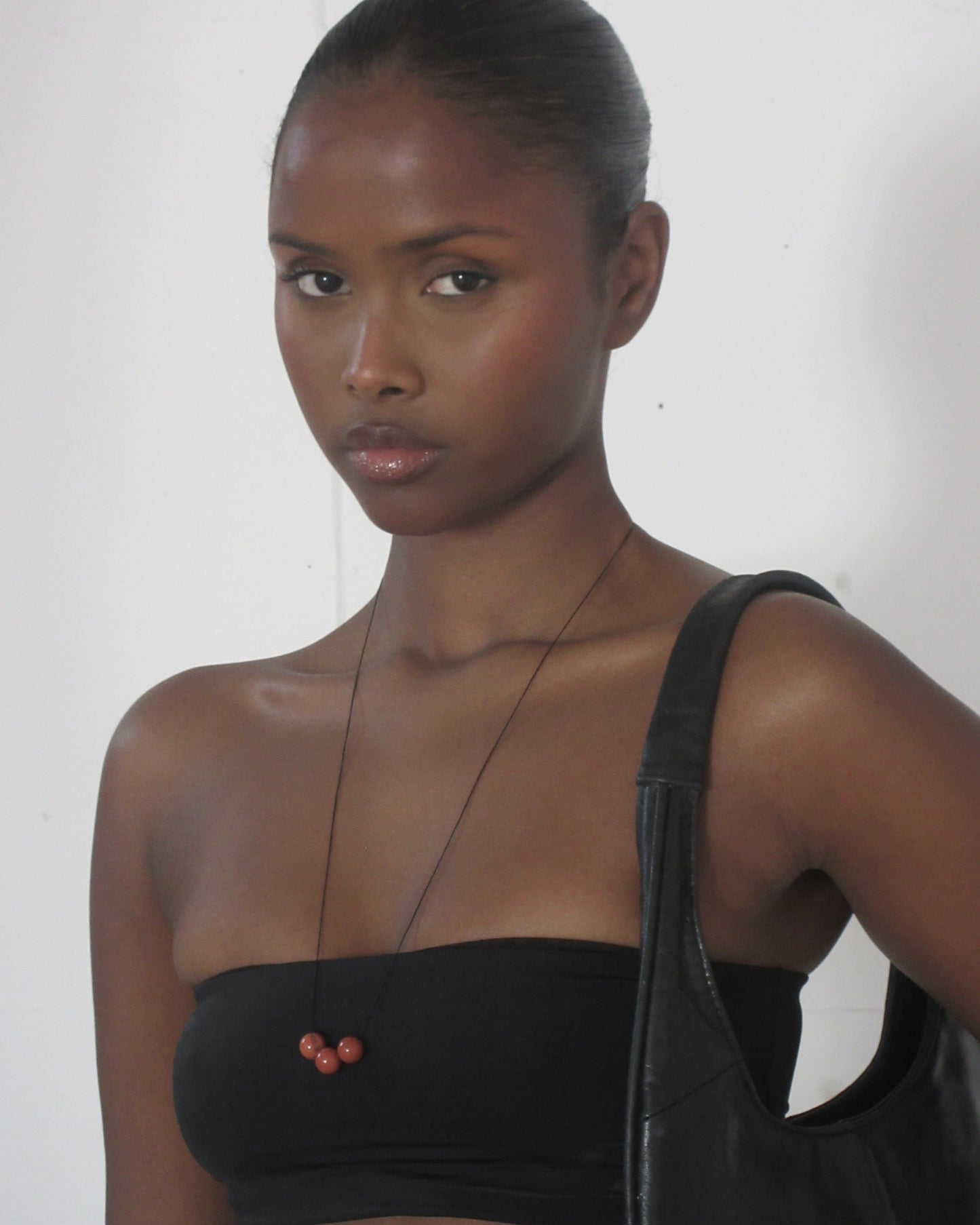 RED JASPER TRIPLE SPHERE NECKLACE 01