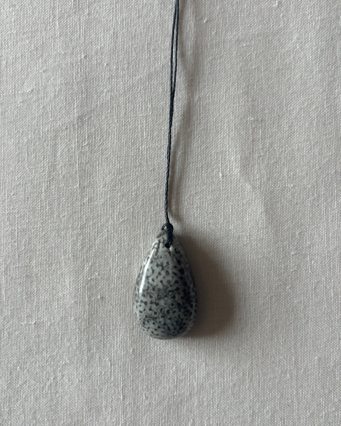 GREY FOSSIL CORAL TEARDROP NECKLACE 01