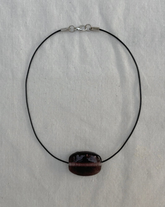 PURPLE GLASS OVAL NECKLACE