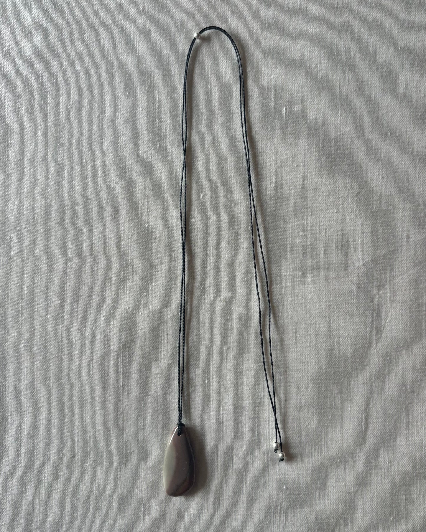 GREEN / GREY JASPER TRIANGLE NECKLACE 01