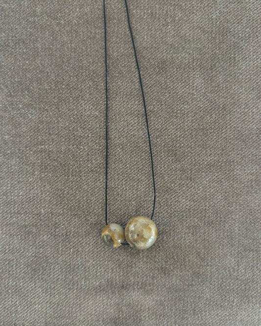 GREY / AMBER CHRYSANTHEMUM DOUBLE SPHERE NECKLACE 03
