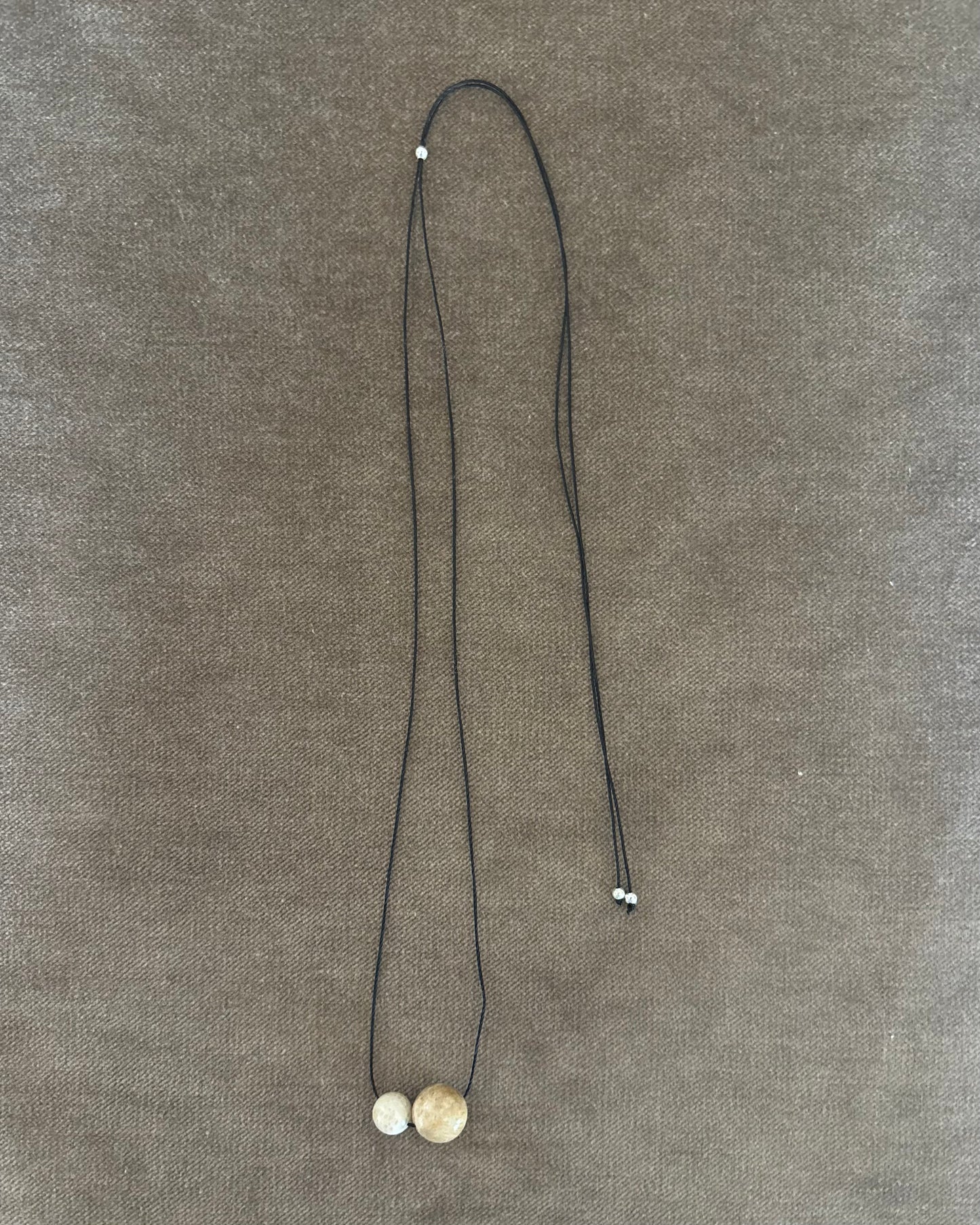 GREY CHRYSANTHEMUM DOUBLE SPHERE NECKLACE 08