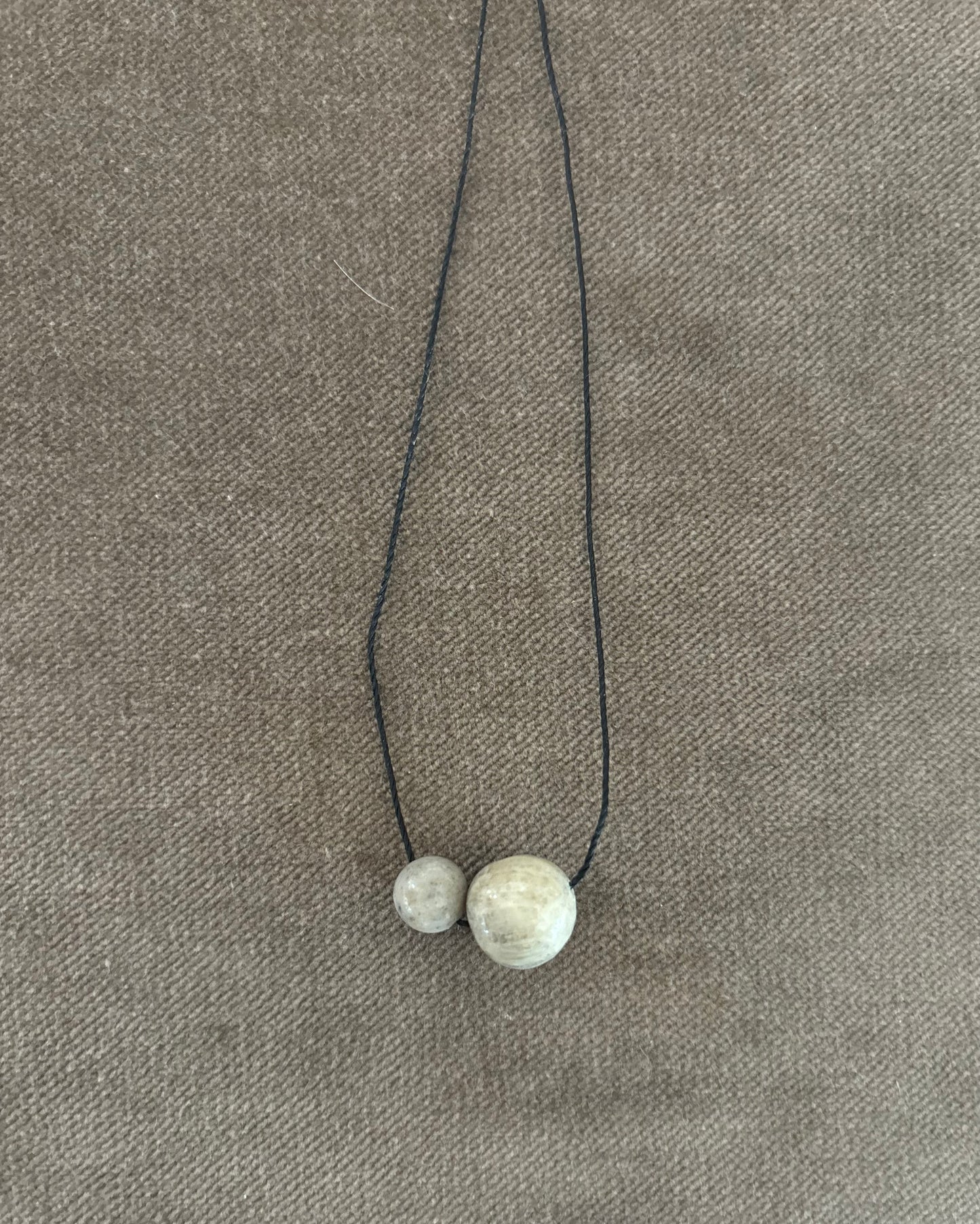 GREY CHRYSANTHEMUM DOUBLE SPHERE NECKLACE 05