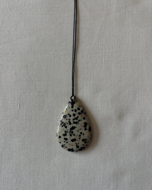 DALMATION JASPER TEARDROP NECKLACE 01