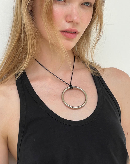 LARGE METAL RING NECKLACE